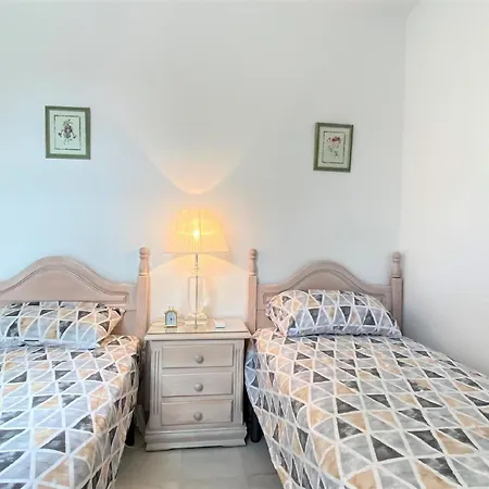 Feriehus Fuer 4 Personen Ca 80 Qm In Nerja, Andalusien Costa Del Sol *